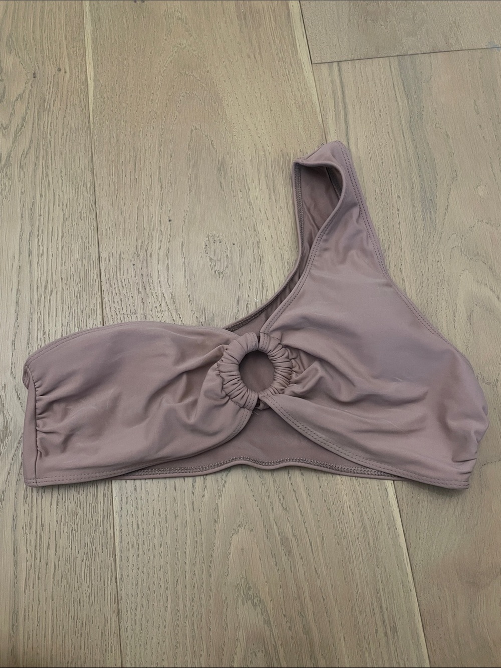 Mauve One-Shoulder Bikini Top with Center Ring